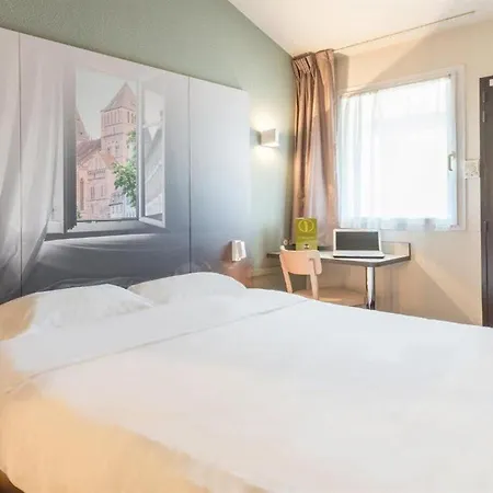 Strasbourg Sud Hotel 2*