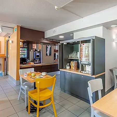 Strasbourg Sud Hotel 2*