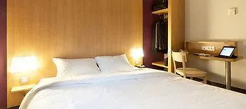 Strasbourg Sud Hotell 2*