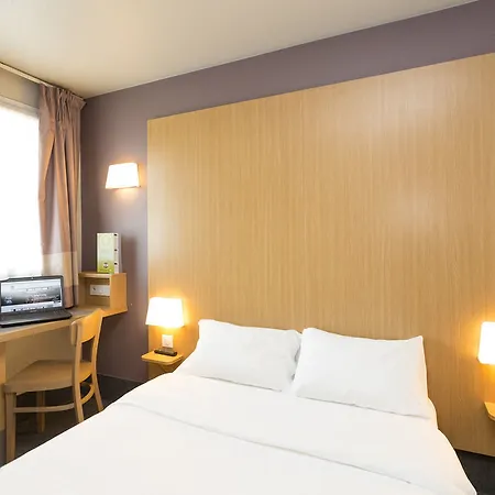 Strasbourg Sud Hotell 2*