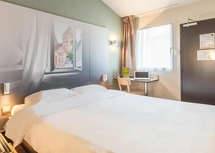 Strasbourg Sud Hotel 2*