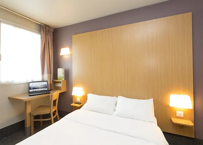 Strasbourg Sud Hotel 2*